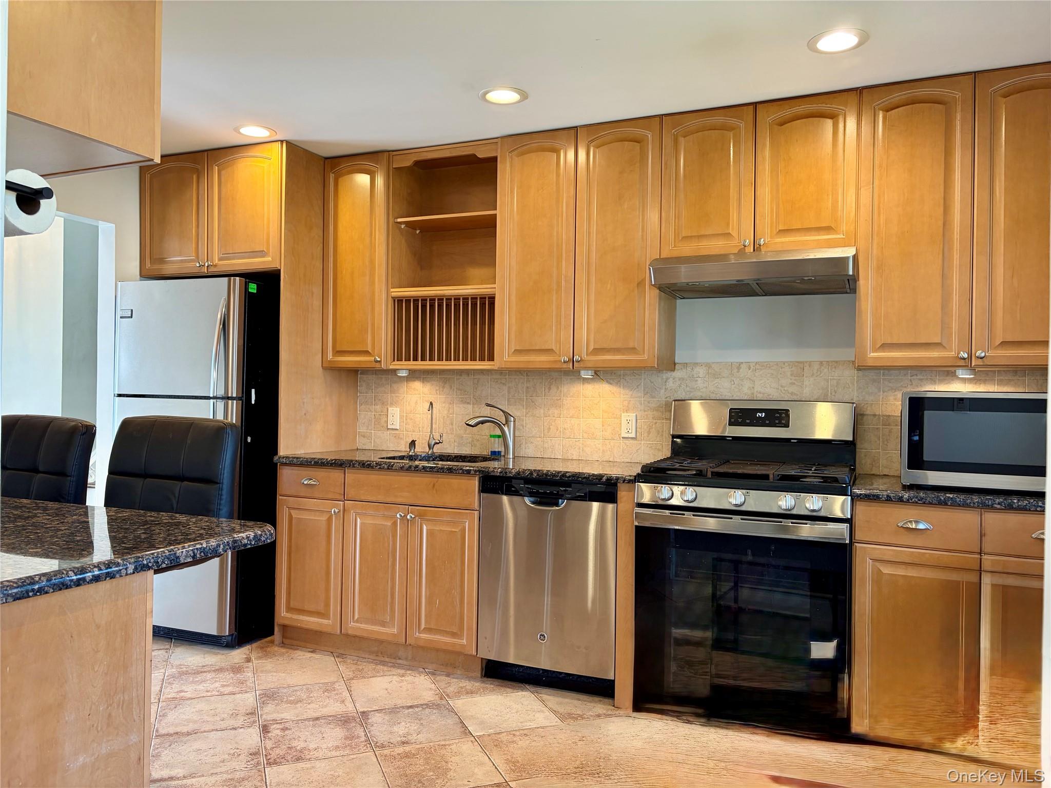 #10 photo, 14 Glendale Drive, সাফোক কাউন্টি Melville , NY 11747