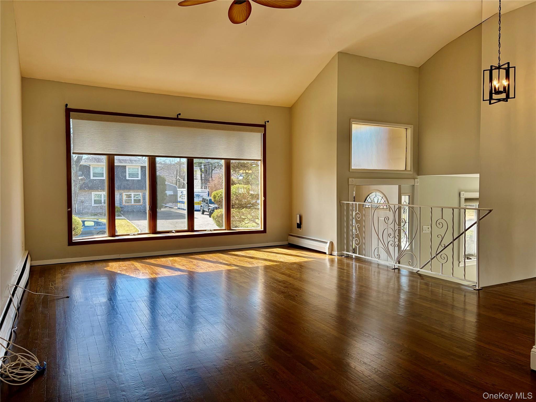 #5 photo, 14 Glendale Drive, সাফোক কাউন্টি Melville , NY 11747