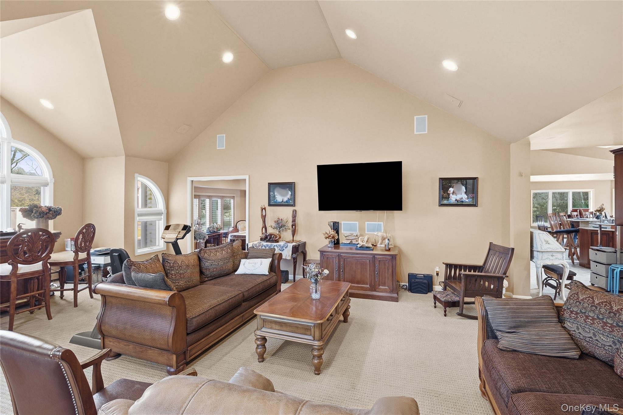 #12 photo, 12 E Dosoris Lane, सफ़ोक काउंटी Dix Hills , NY 11746