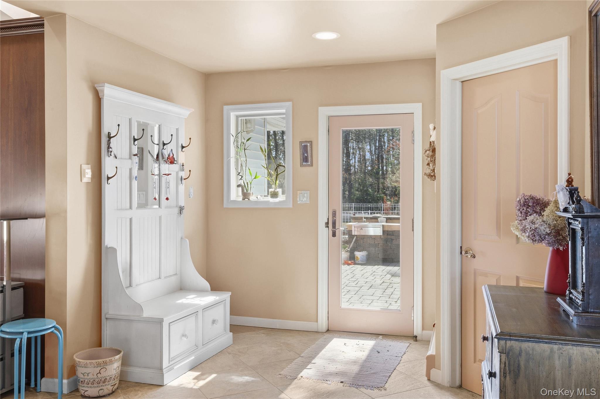 #3 photo, 12 E Dosoris Lane, सफ़ोक काउंटी Dix Hills , NY 11746