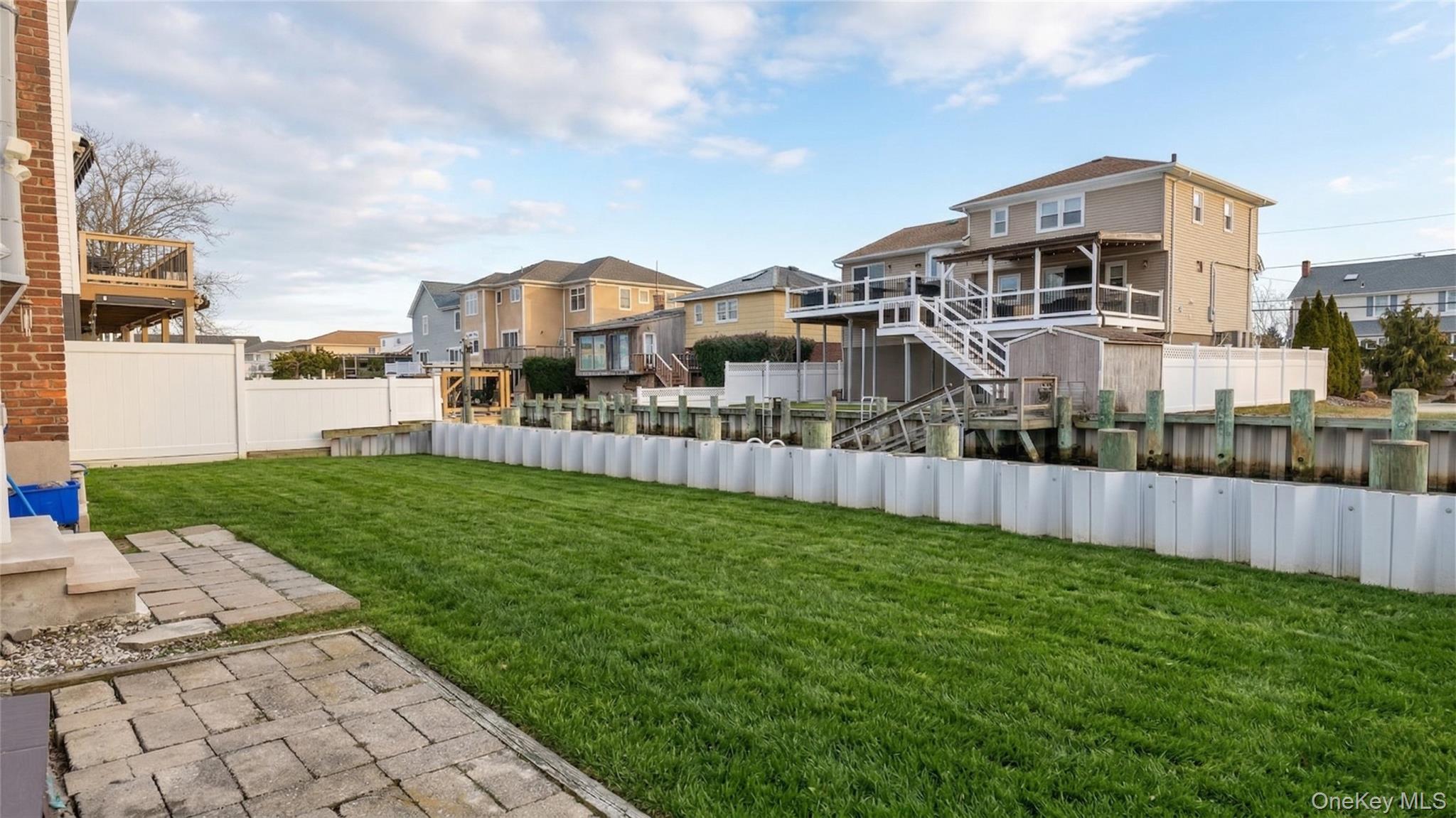 #11 photo, 468 Nassau Avenue, নাসাউ কাউন্টি Freeport , NY 11520