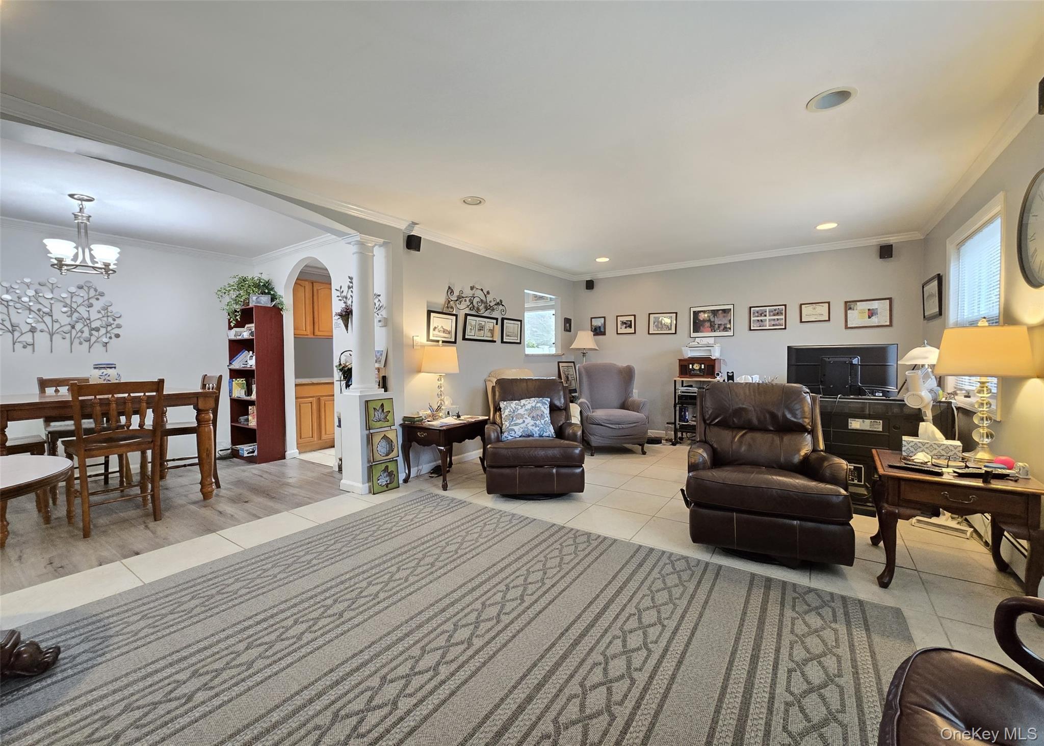 #6 photo, 460 Old Town Road, সাফোক কাউন্টি Port Jefferson Station , NY 11772