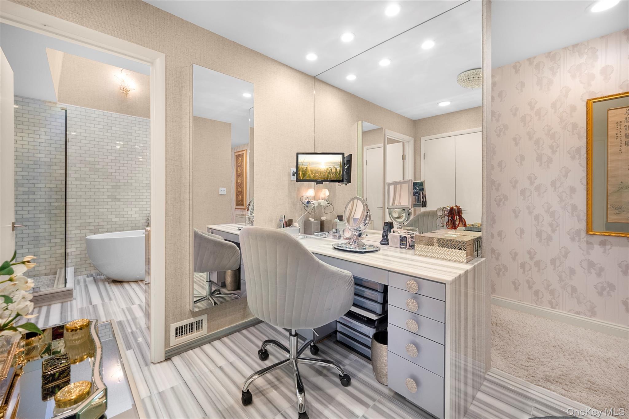 #20 photo, 86 Dove Hill Drive, নাসাউ কাউন্টি Manhasset , NY 11030