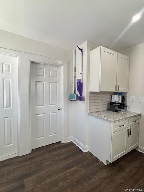 #2 photo, 44 Henry Street, সাফোক কাউন্টি Kings Park , NY 11754