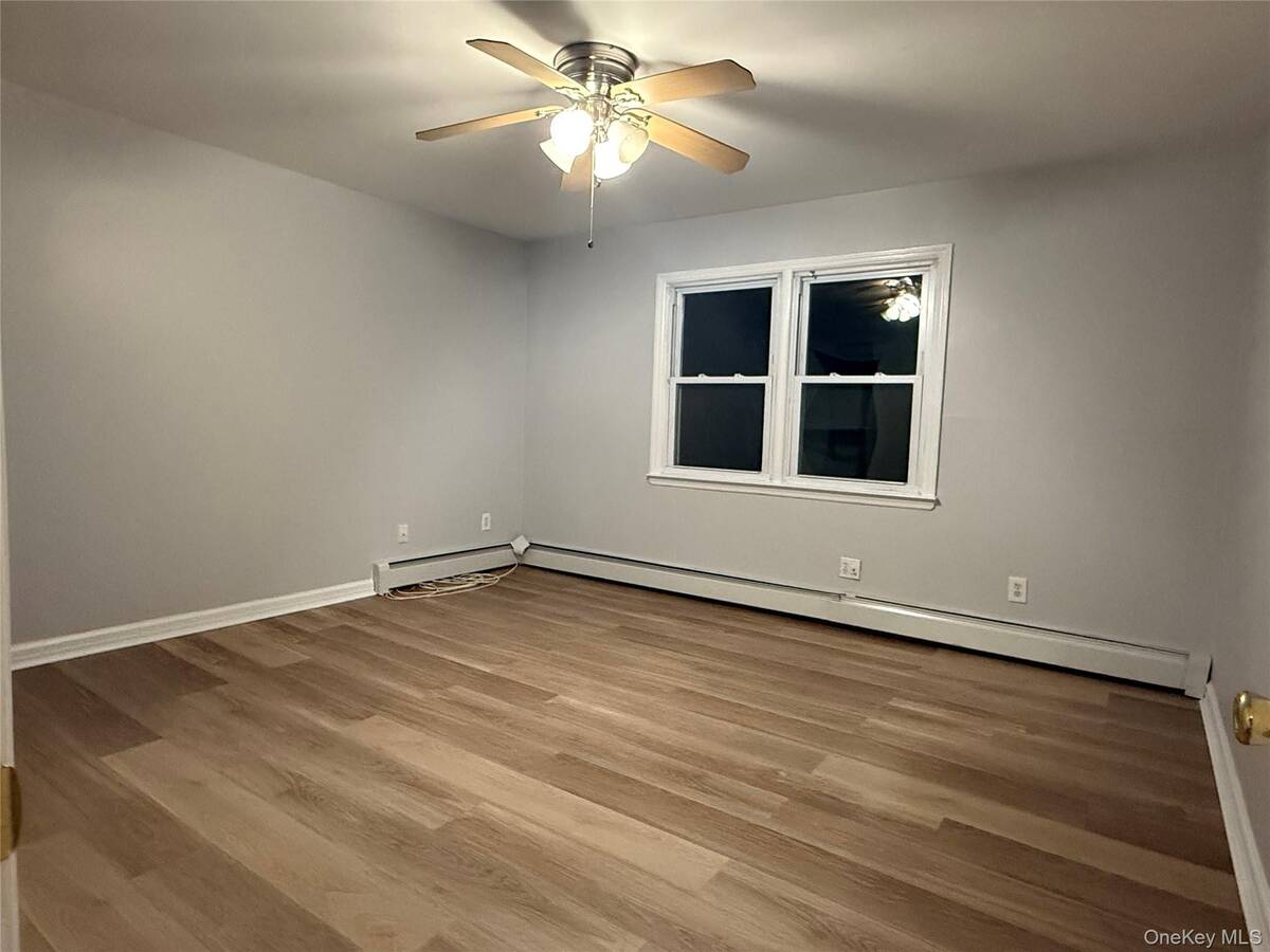 #5 photo, 15 13 Avenue, সাফোক কাউন্টি West Babylon , NY 11704