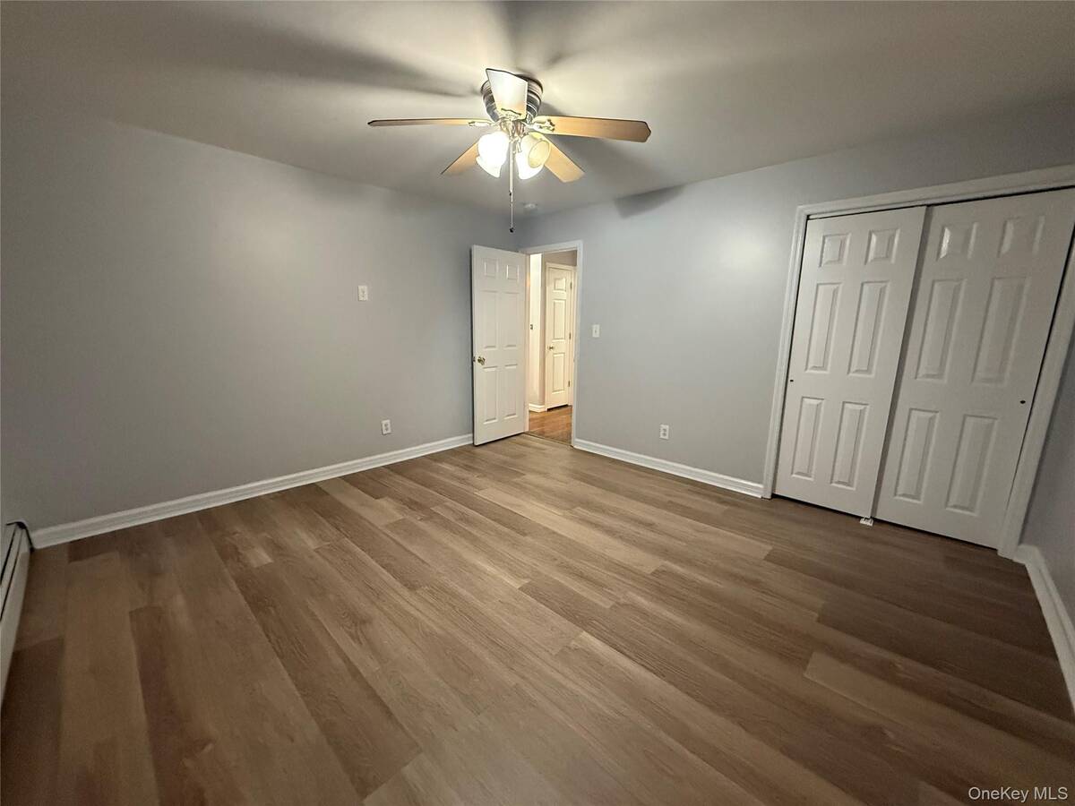 #7 photo, 15 13 Avenue, সাফোক কাউন্টি West Babylon , NY 11704