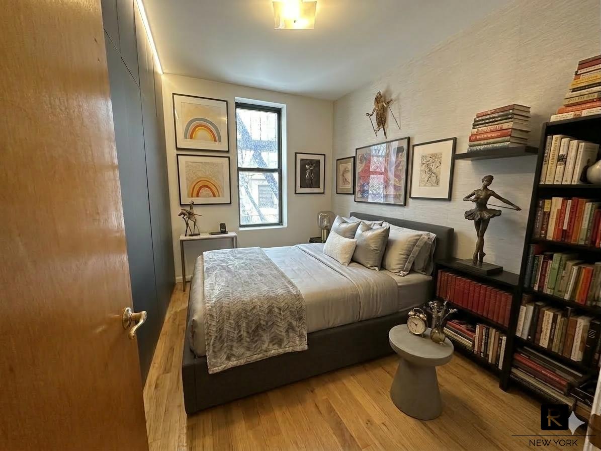 #4 photo, 2082 Frederick Douglass Boulevard, ম্যানহাটন West Harlem , NY 10026