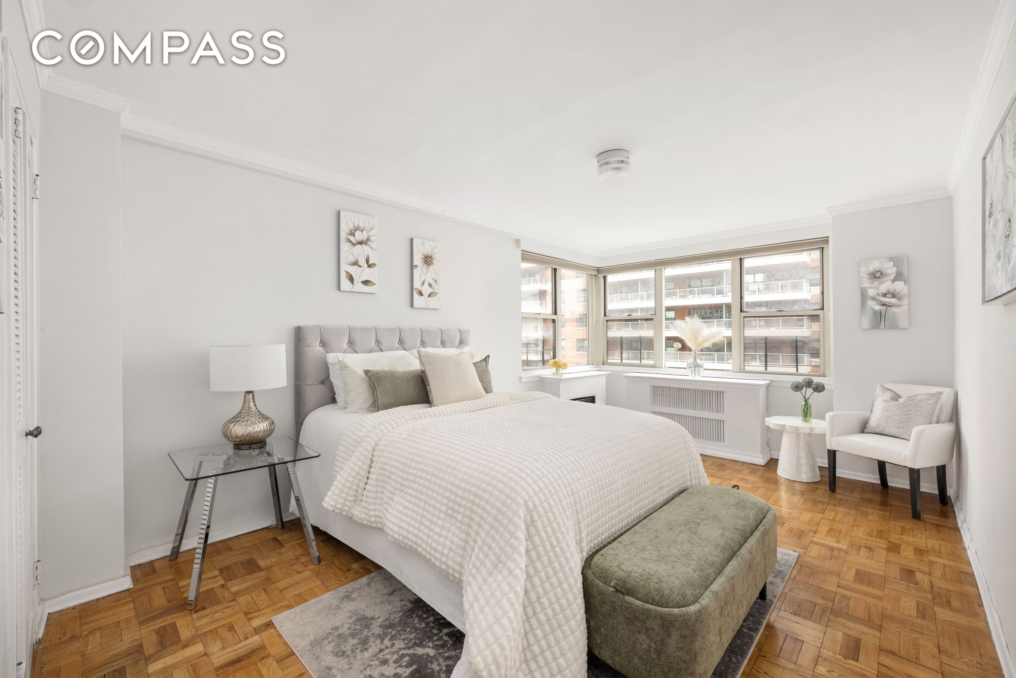 #9 photo, 233 E 70th Street, Lenox Hill , NY 10021