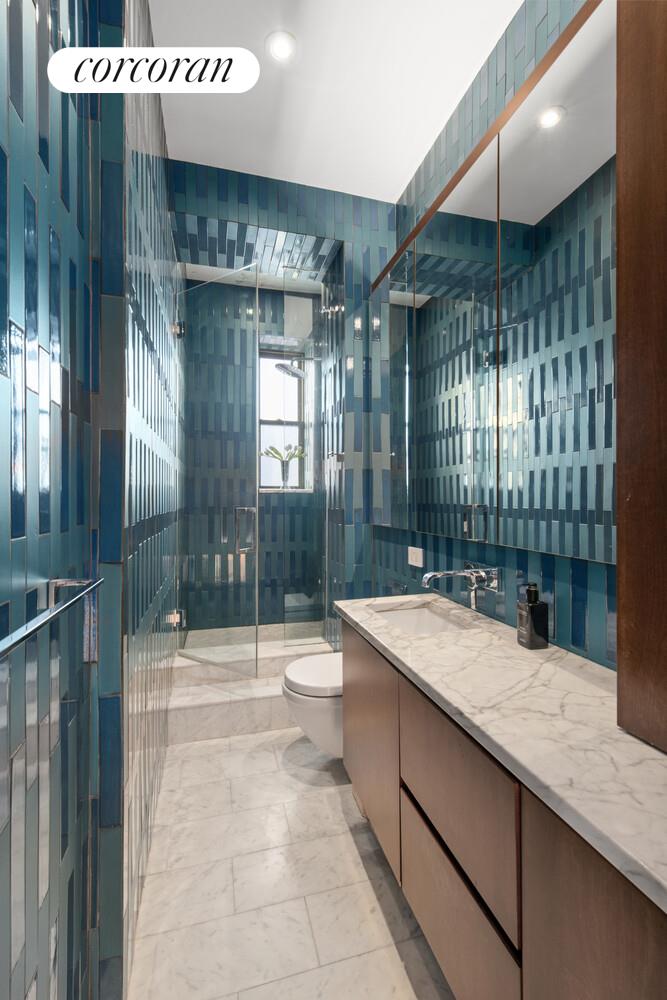 #8 photo, 124 THOMPSON Street, SoHo , NY 10012