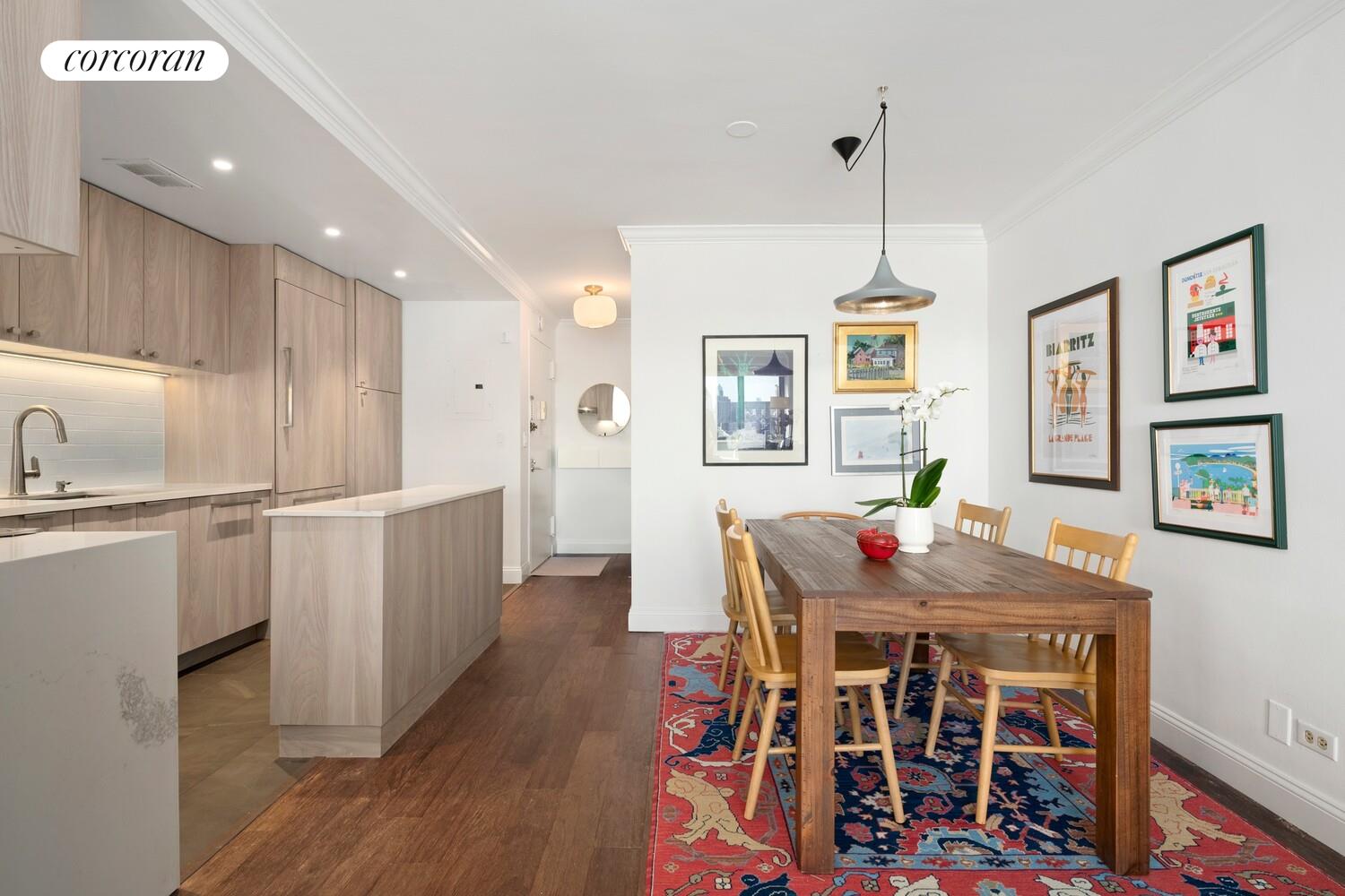 #6 photo, 115 E 9TH Street, ম্যানহাটন East Village , NY 10003