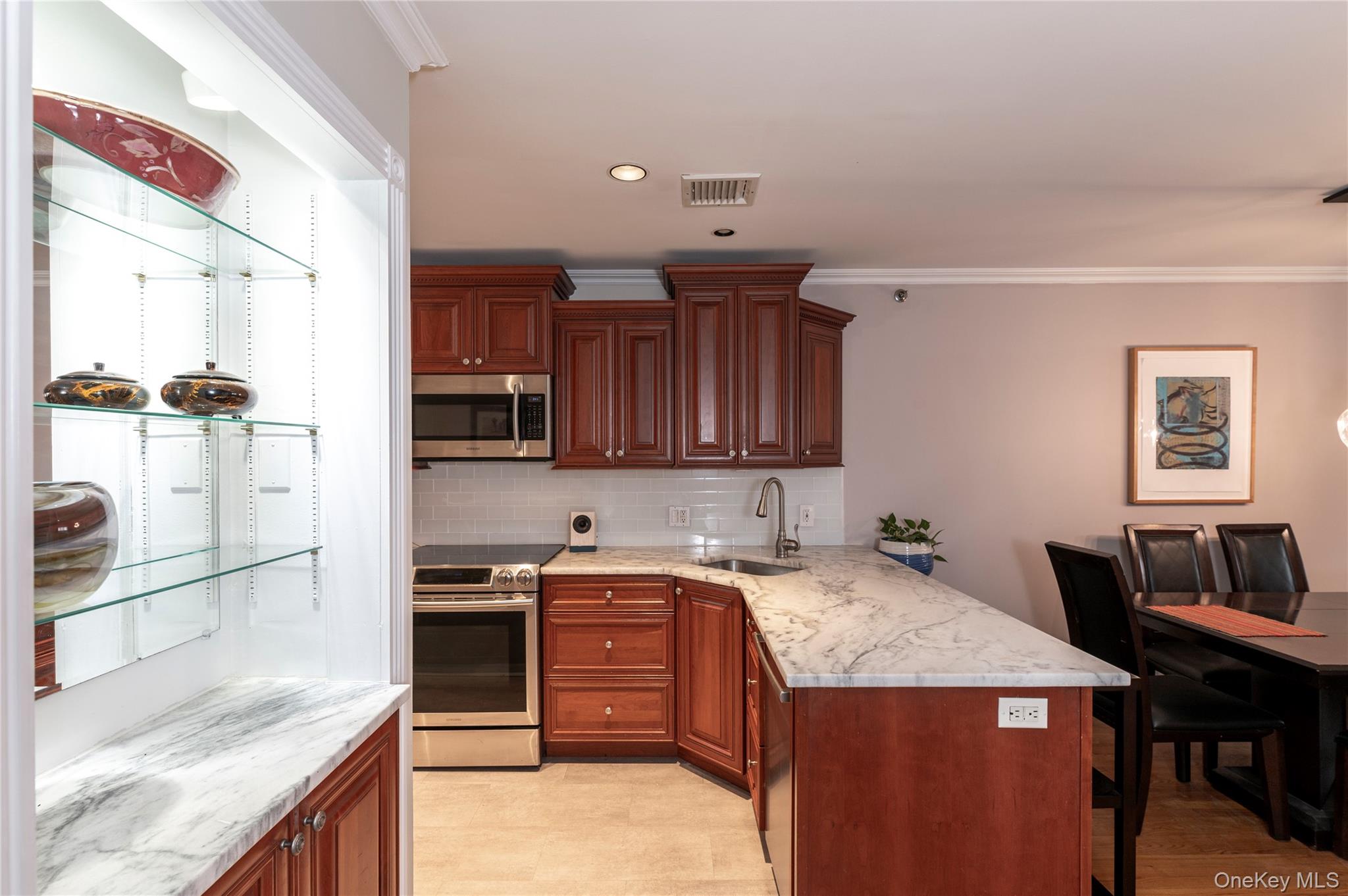 #6 photo, 50 N Broadway, Nyack , NY 10960