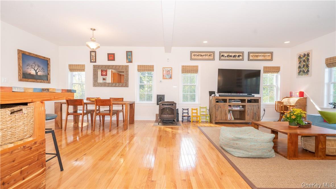 #13 photo, 9 Jake Henry Drive, Marlboro , NY 12542