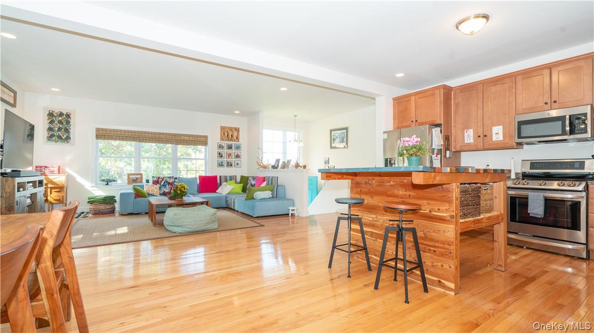 #16 photo, 9 Jake Henry Drive, Marlboro , NY 12542