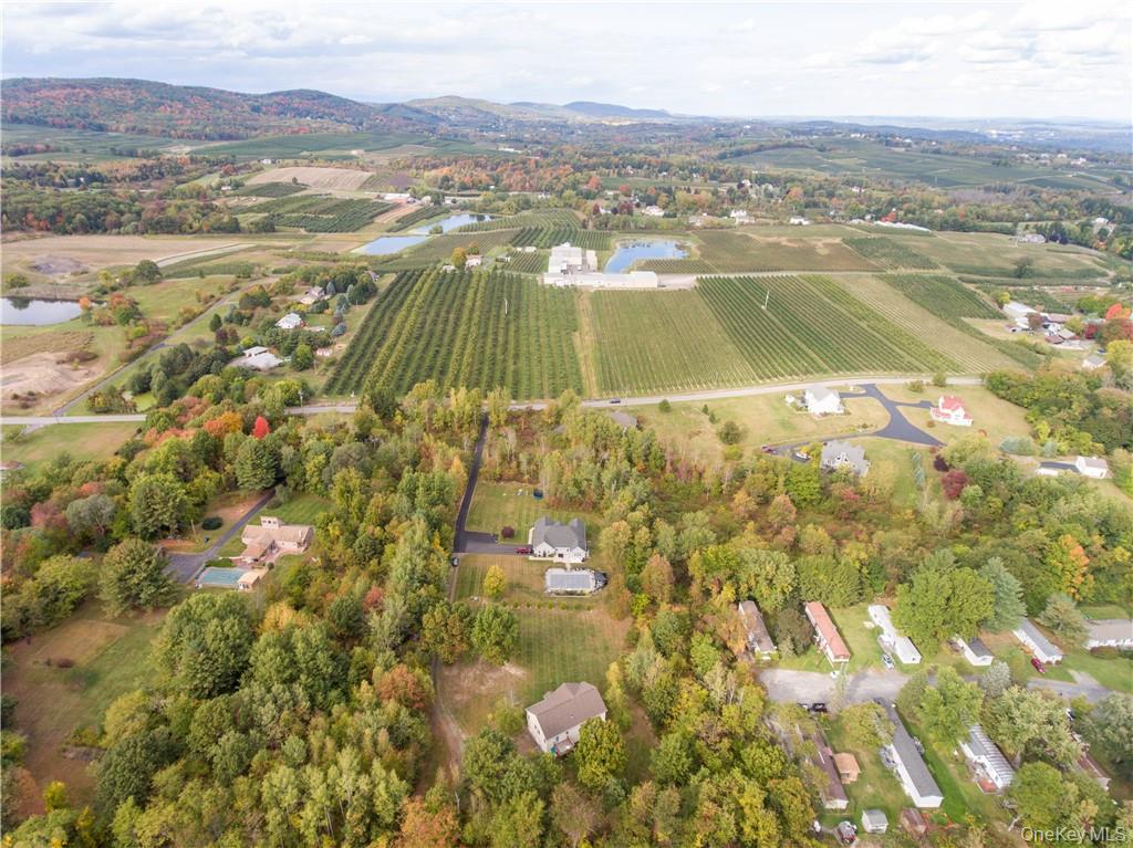 #4 photo, 9 Jake Henry Drive, Marlboro , NY 12542