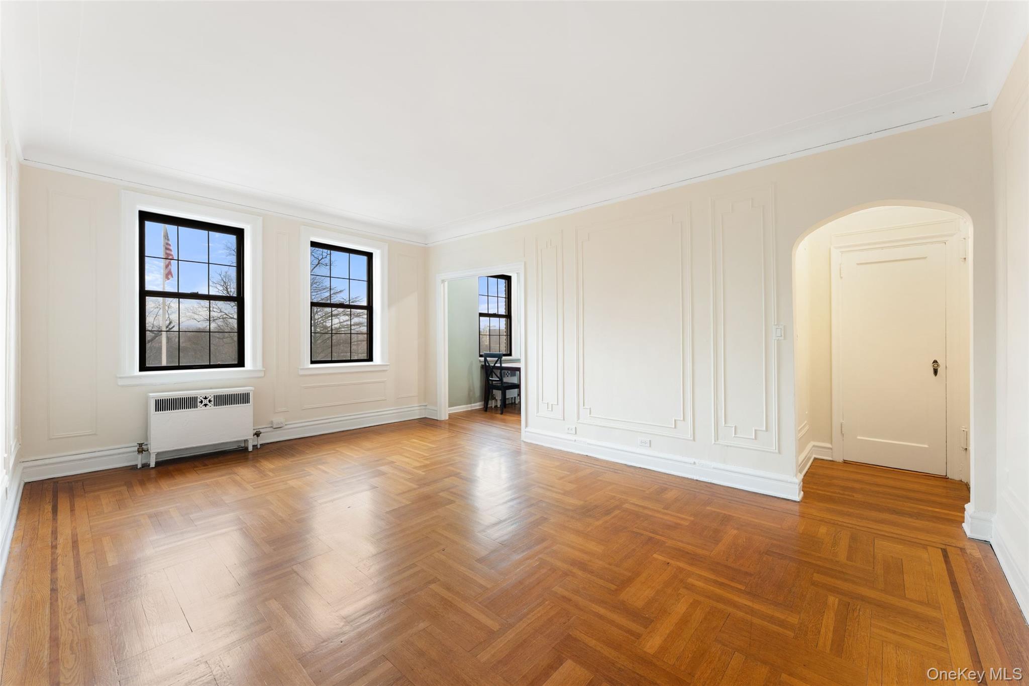 #2 photo, 14 N Chatsworth Avenue, Larchmont , NY 10538