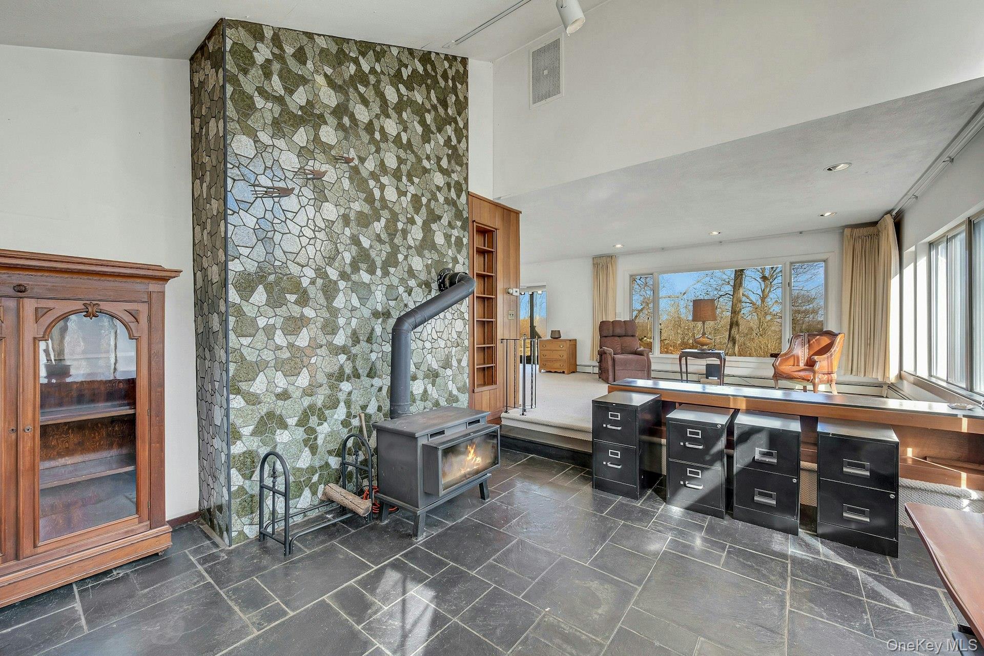 #12 photo, 16 Young Road, 뉴욕주 Katonah , NY 10536