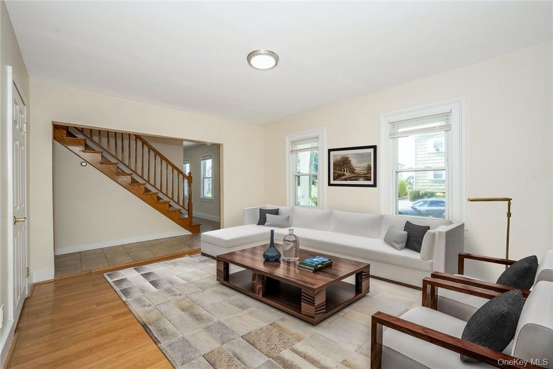 #10 photo, 27 New Street, Eastchester , NY 10709