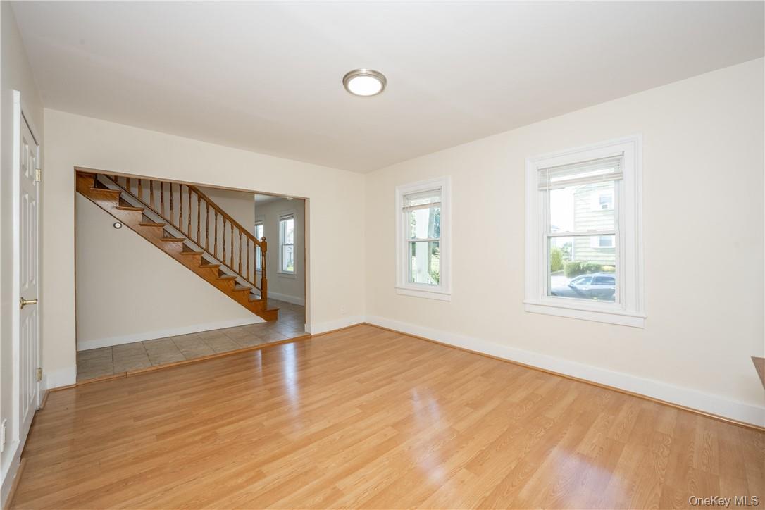 #11 photo, 27 New Street, Eastchester , NY 10709