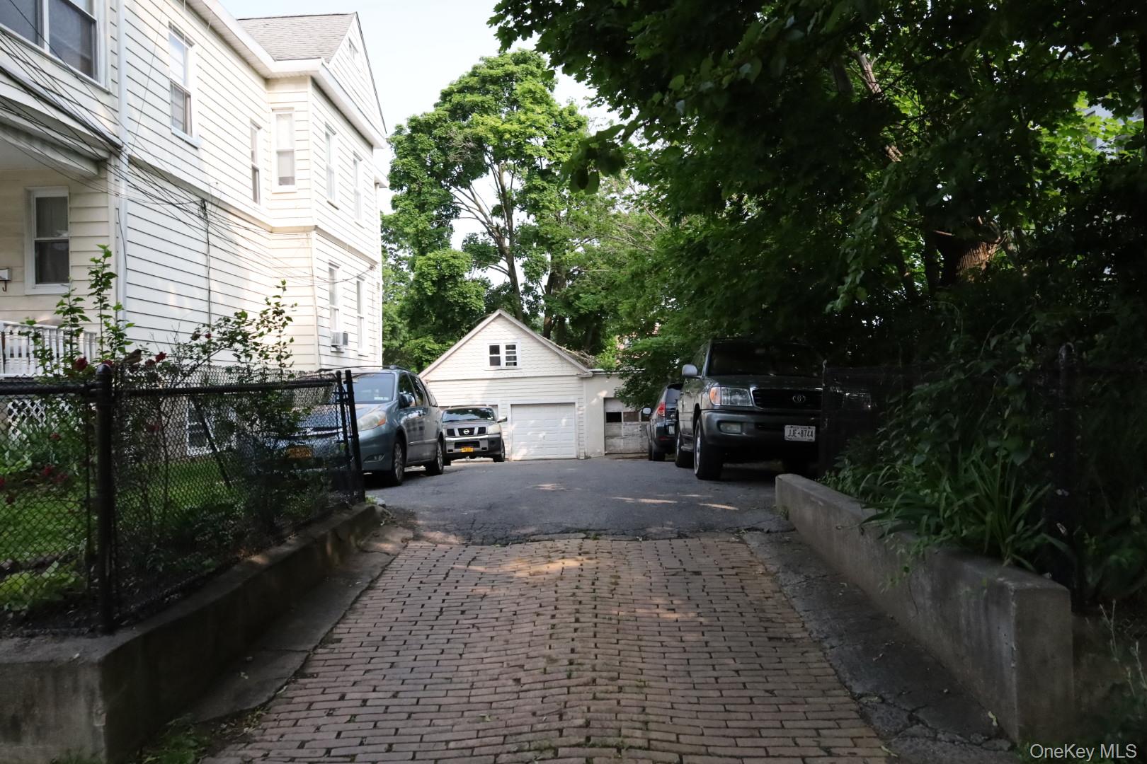 #5 photo, 172 Fisher Avenue, White Plains , NY 10606