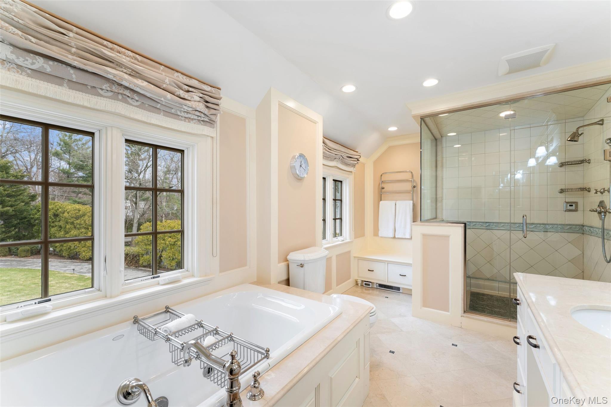 #19 photo, 45 Griffen Avenue, Scarsdale , NY 10583