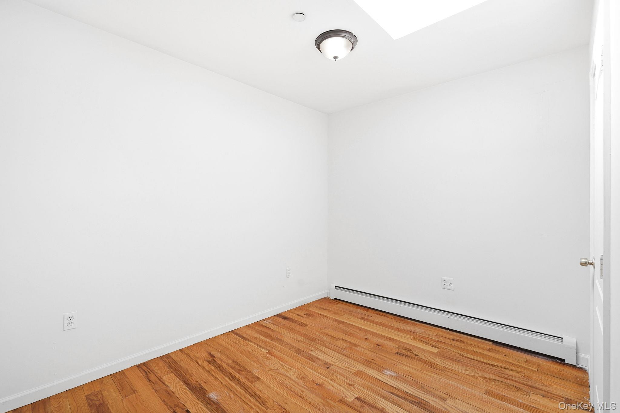 #16 photo, 747 E 213th Street, ব্রঙ্কস Bronx , NY 10467