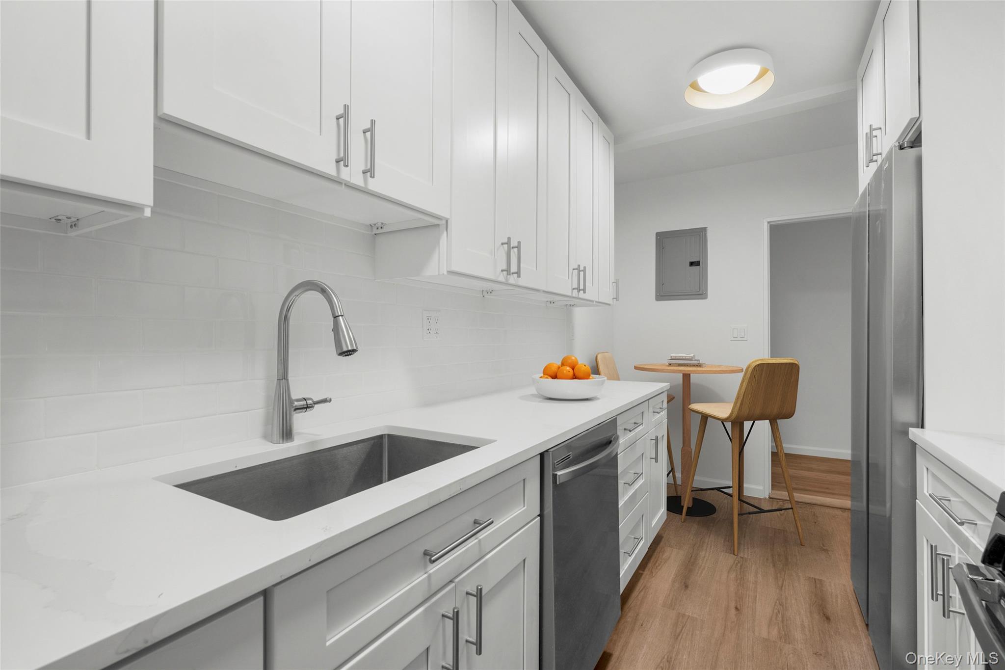 #12 photo, 315 Palmer Terrace, Mamaroneck , NY 10543