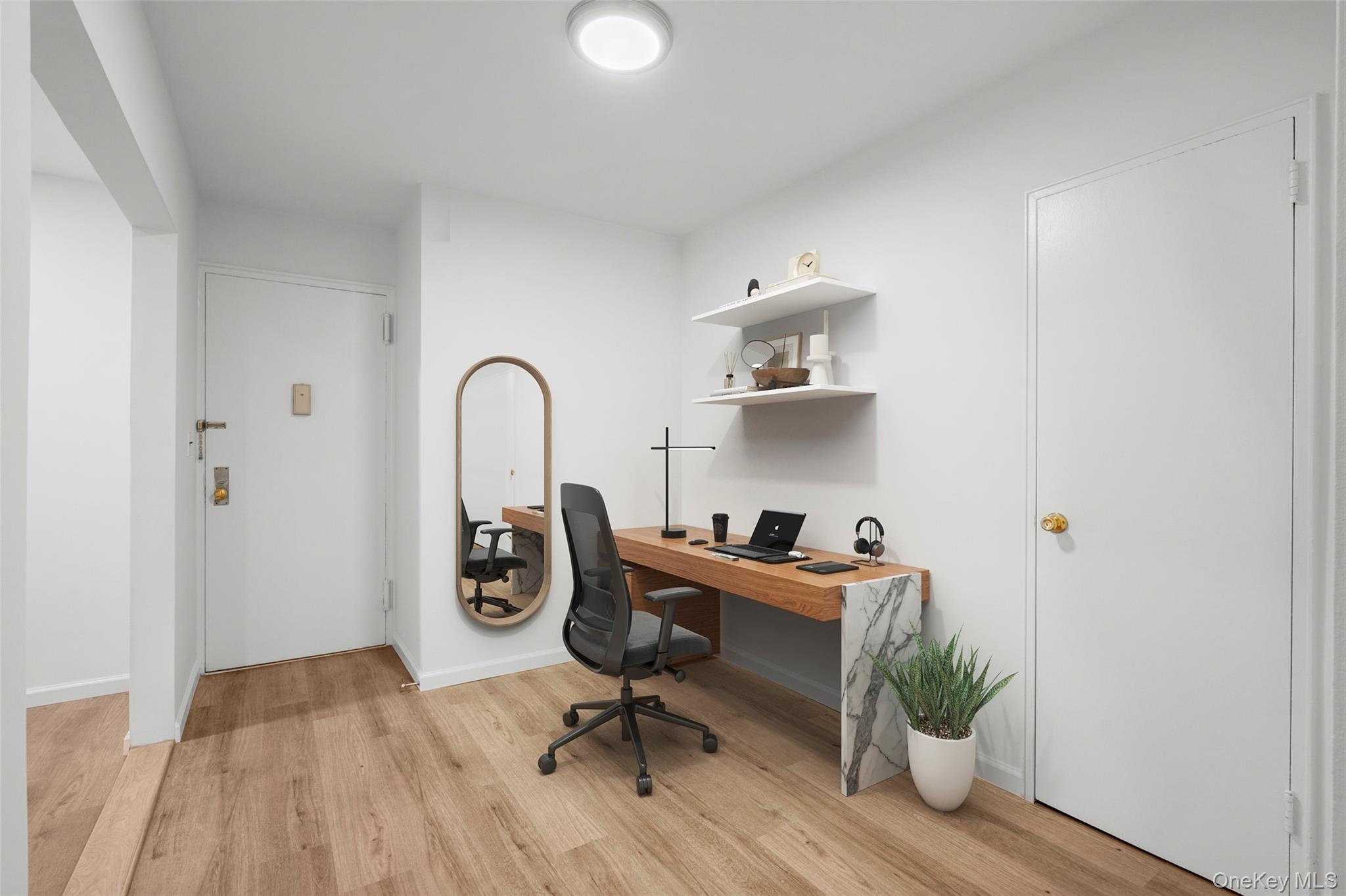 #4 photo, 315 Palmer Terrace, Mamaroneck , NY 10543