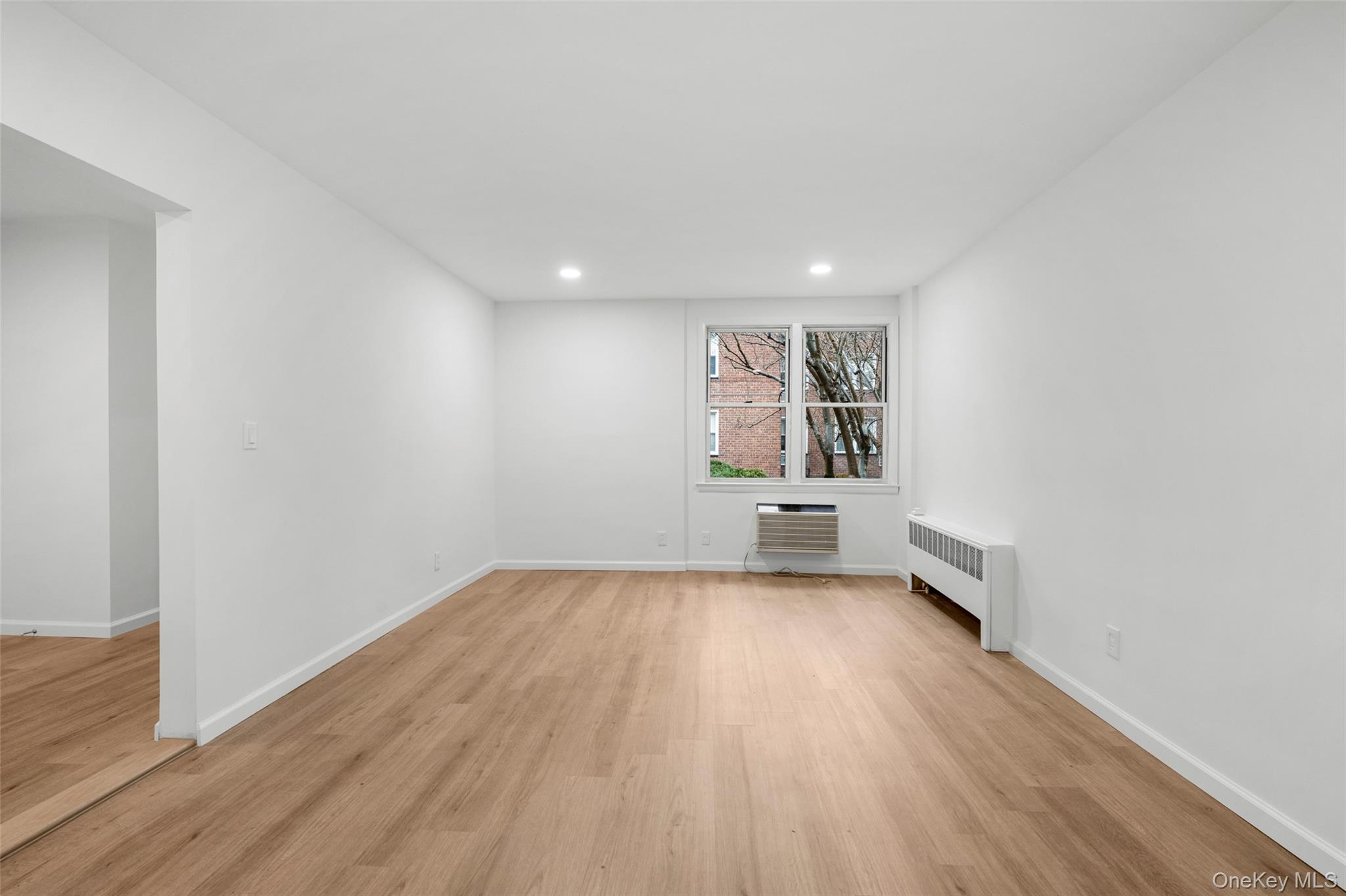 #7 photo, 315 Palmer Terrace, Mamaroneck , NY 10543