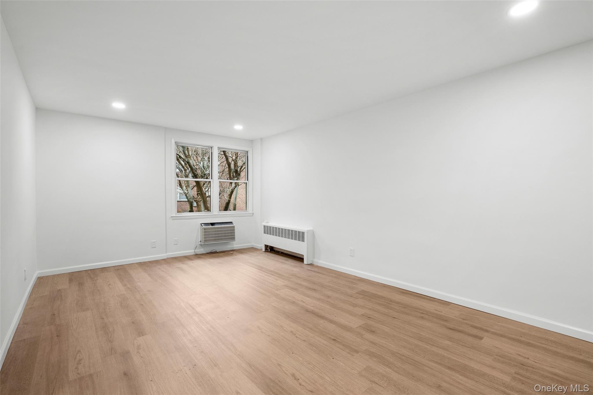 #9 photo, 315 Palmer Terrace, Mamaroneck , NY 10543