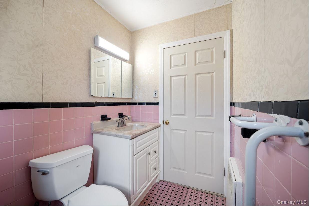 #10 photo, 228-11 145th Avenue, Куинс ‖ Springfield Gardens , NY 11413