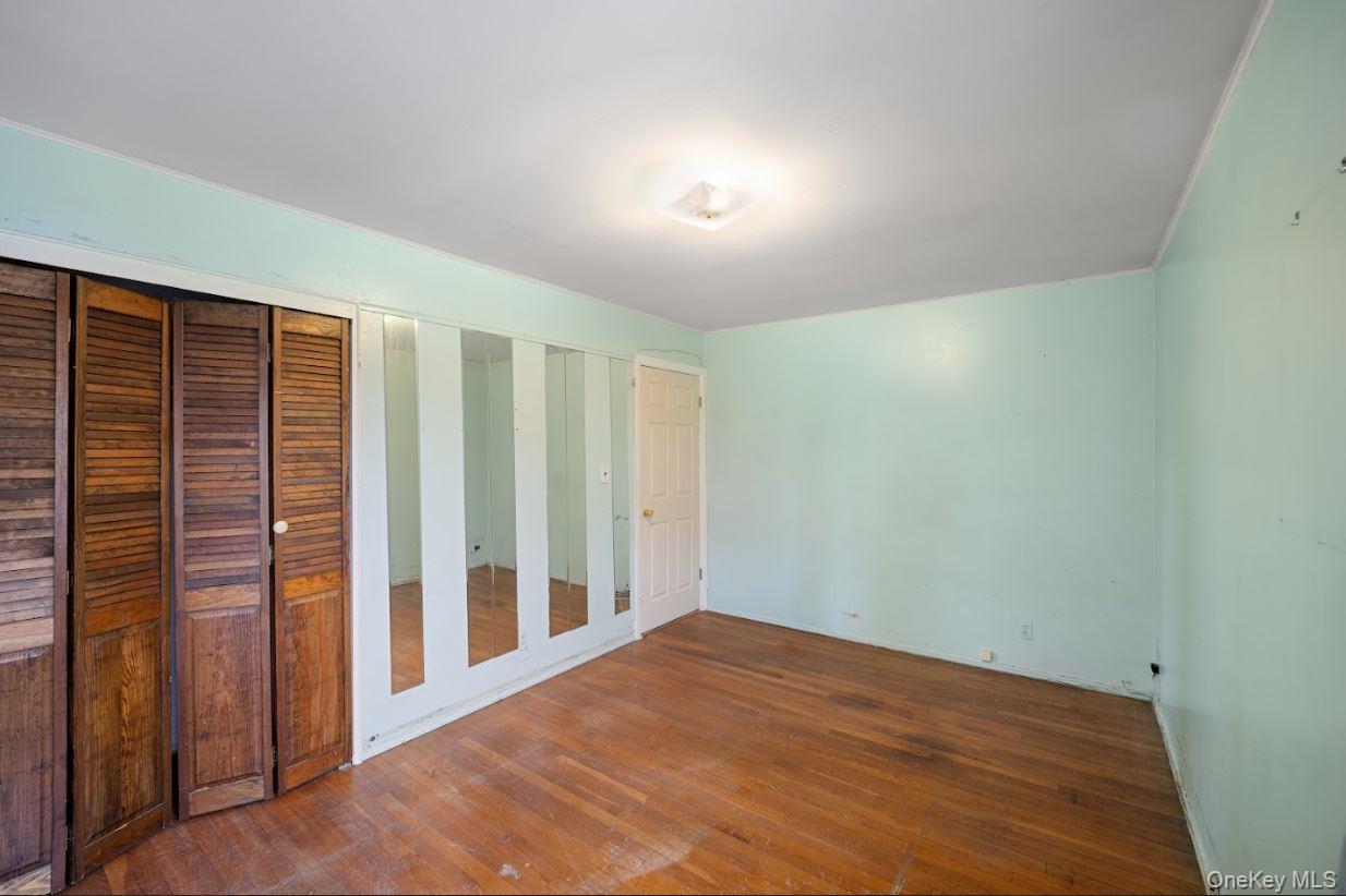 #12 photo, 228-11 145th Avenue, Куинс ‖ Springfield Gardens , NY 11413