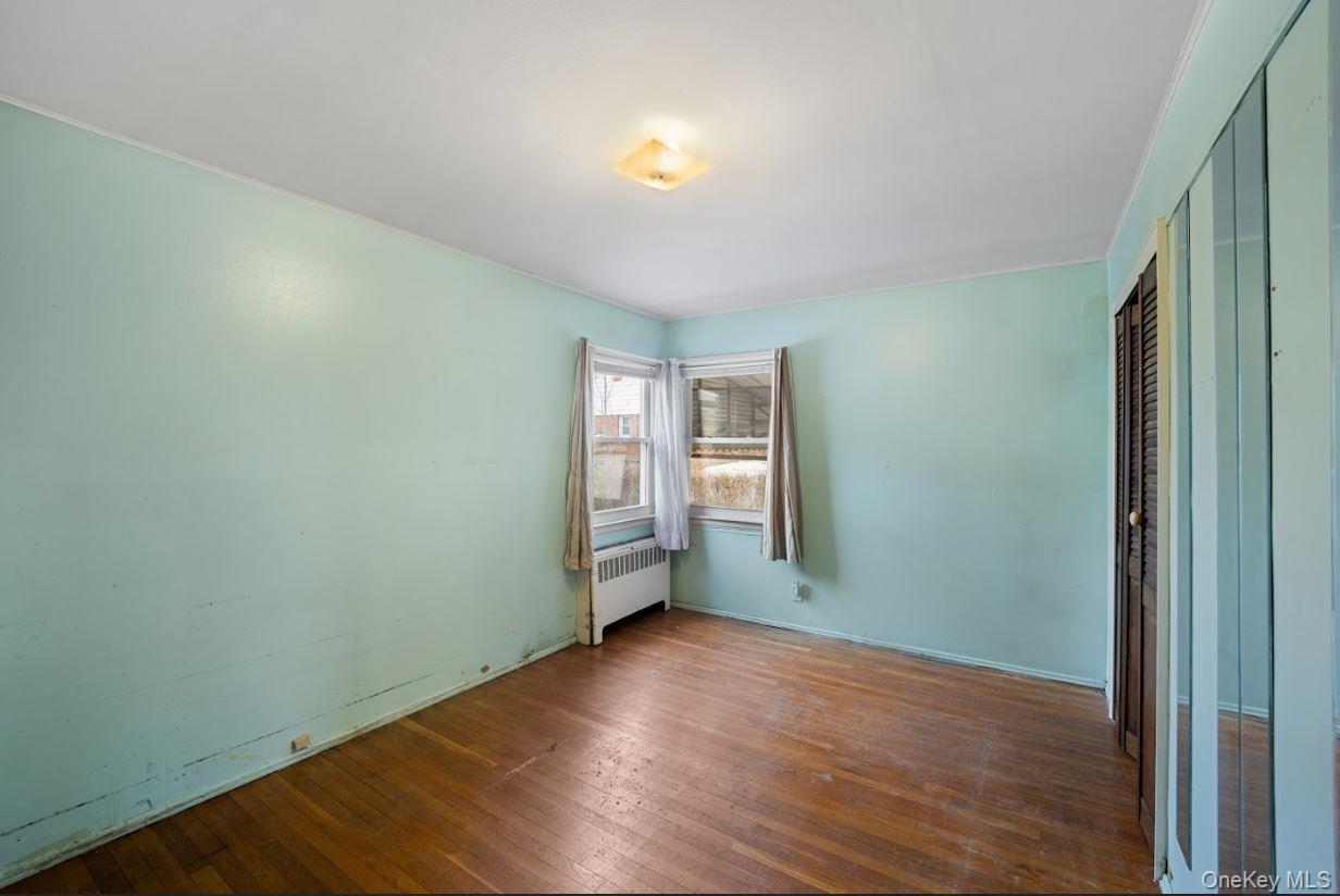 #13 photo, 228-11 145th Avenue, Куинс ‖ Springfield Gardens , NY 11413