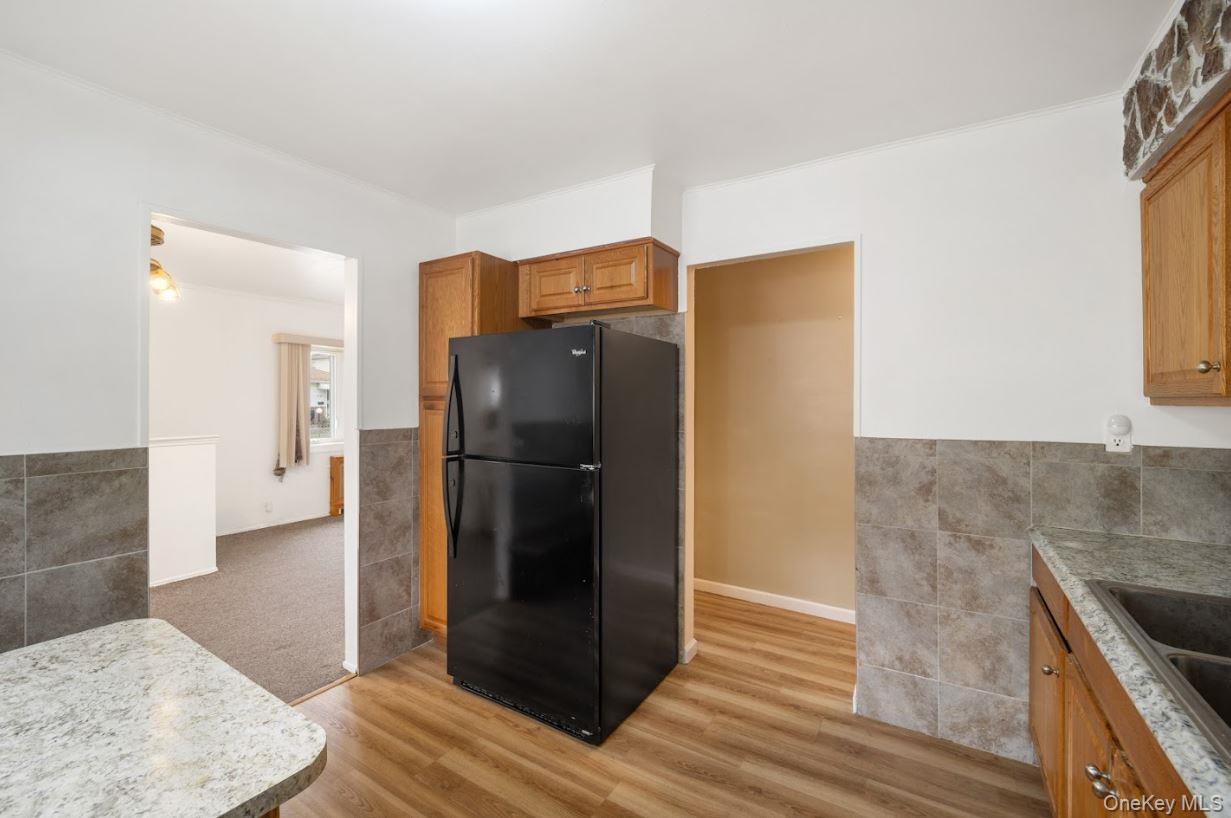 #4 photo, 228-11 145th Avenue, Куинс ‖ Springfield Gardens , NY 11413