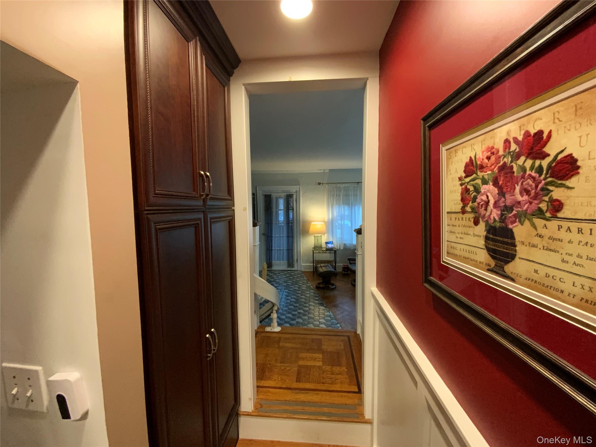 #11 photo, 4705 189th Street, קווינס Flushing , NY 11358