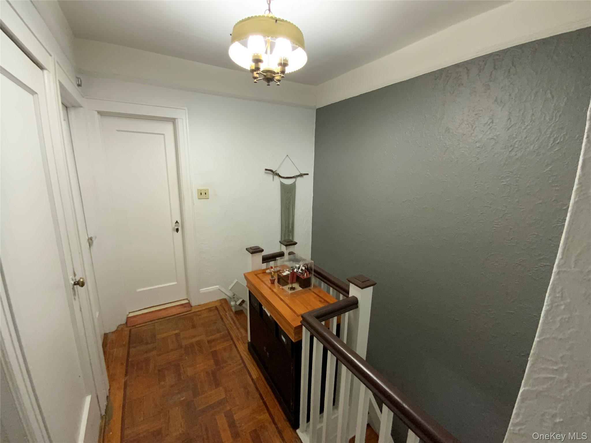 #14 photo, 4705 189th Street, קווינס Flushing , NY 11358