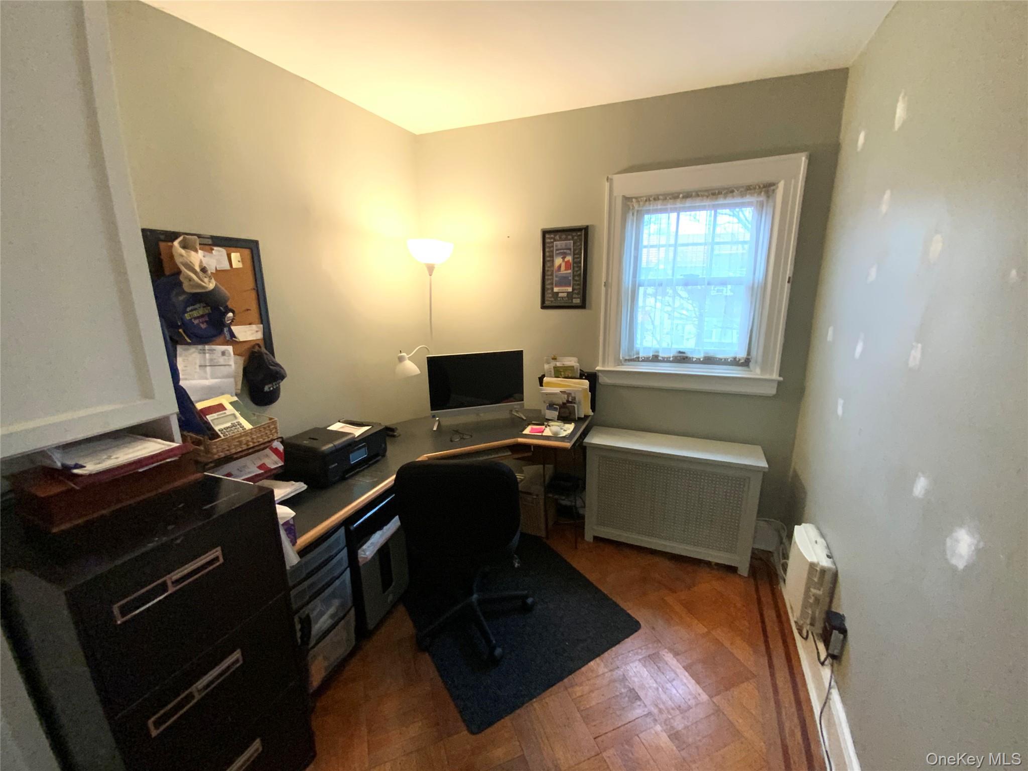 #16 photo, 4705 189th Street, קווינס Flushing , NY 11358