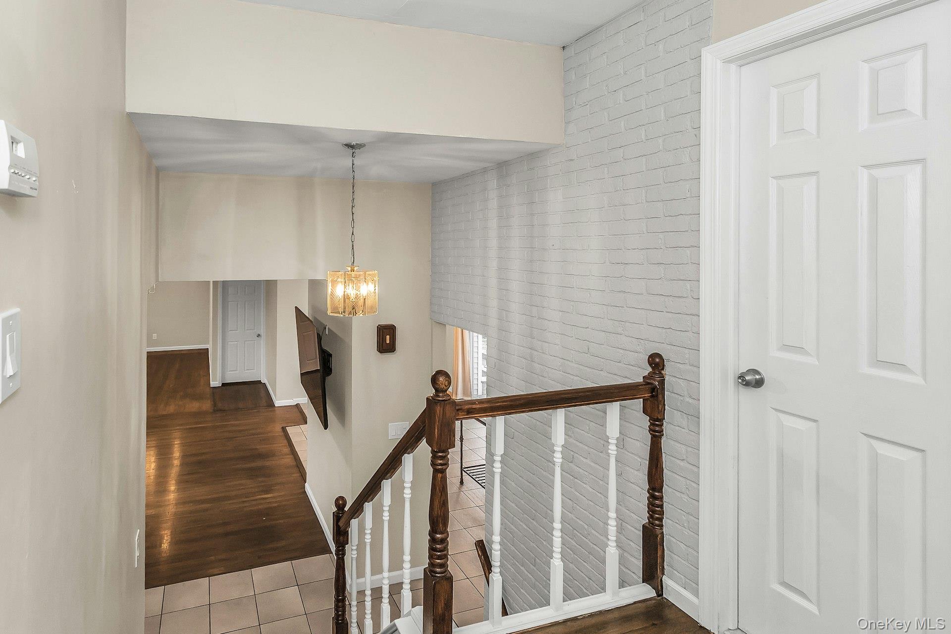 #16 photo, 5 Nita Street, East Northport , NY 11731