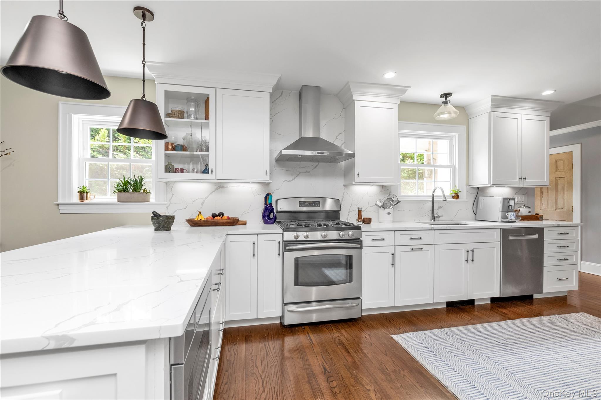 #10 photo, 550 Nassau Boulevard, নাসাউ কাউন্টি West Hempstead , NY 11552