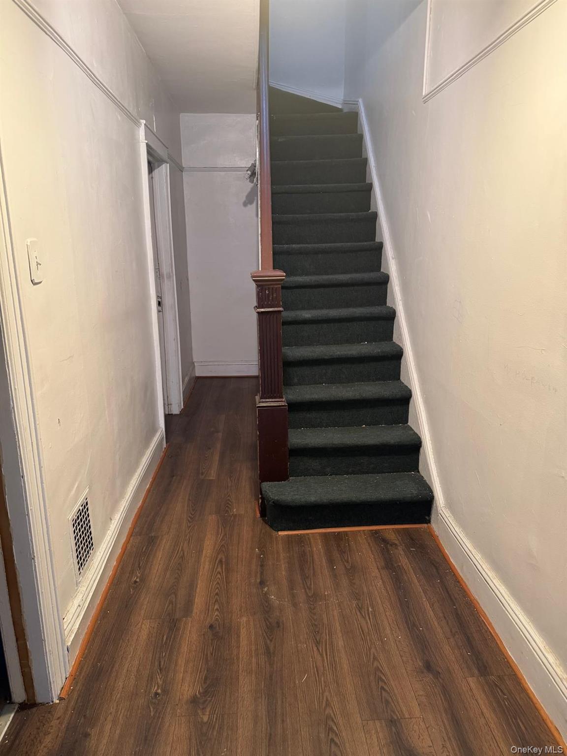 #8 photo, 104-21 104th Street, কুইন্‌স Ozone Park , NY 11417