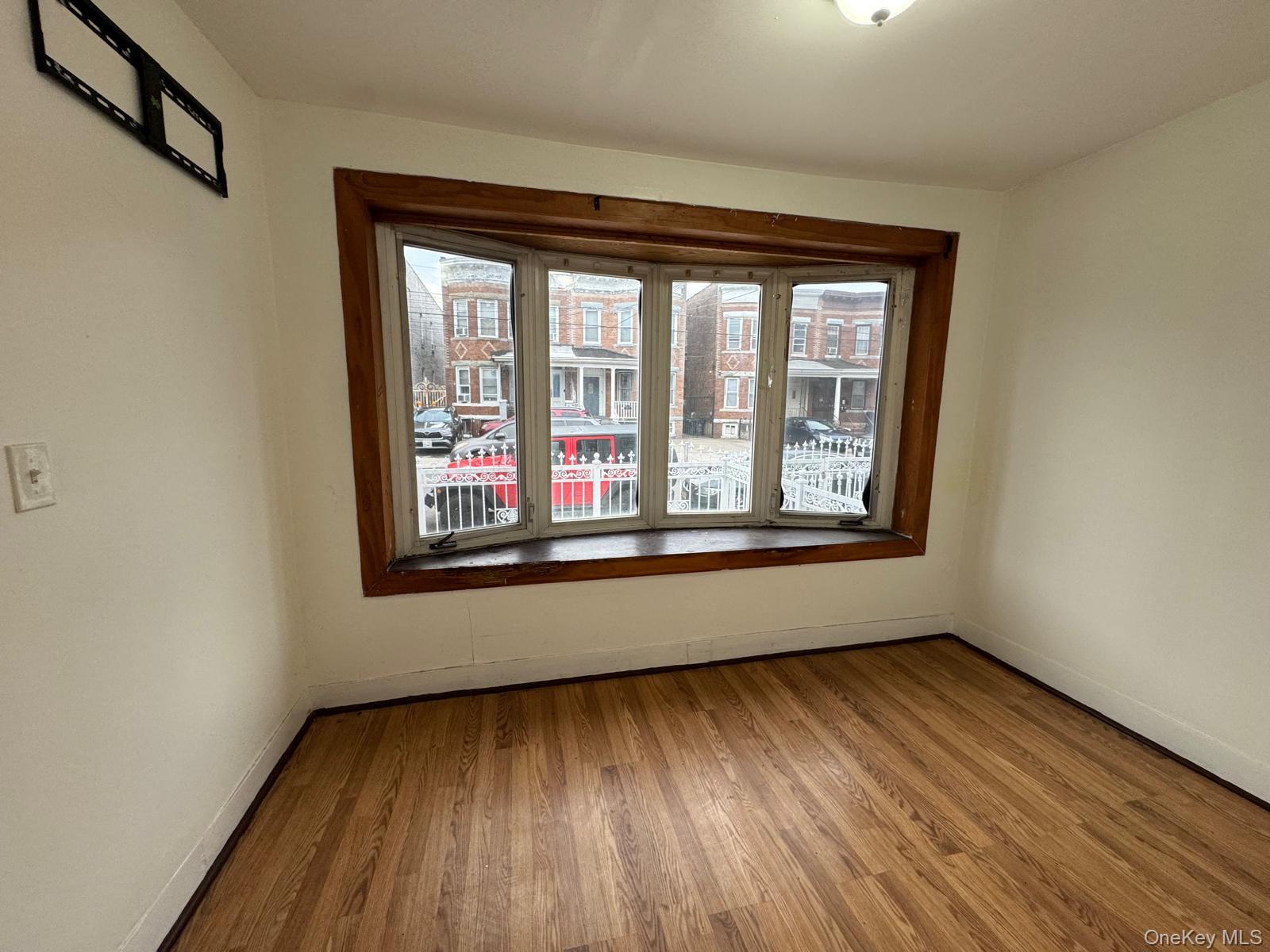 #9 photo, 104-21 104th Street, কুইন্‌স Ozone Park , NY 11417