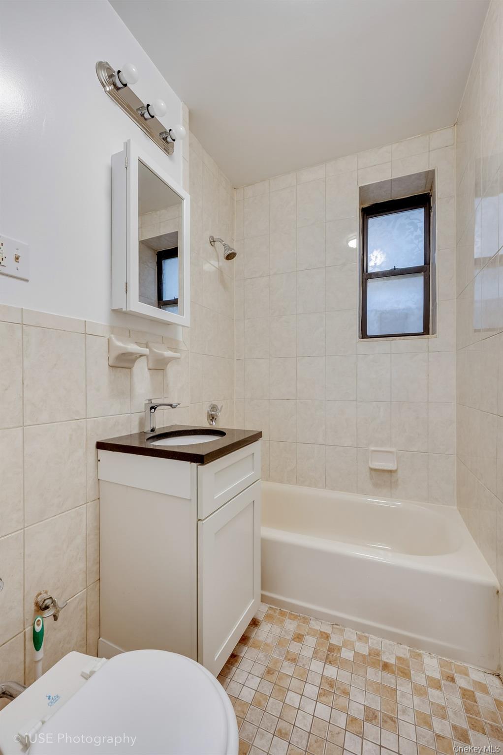 #11 photo, 43-33 46th Street, কুইন্‌স Sunnyside , NY 11104