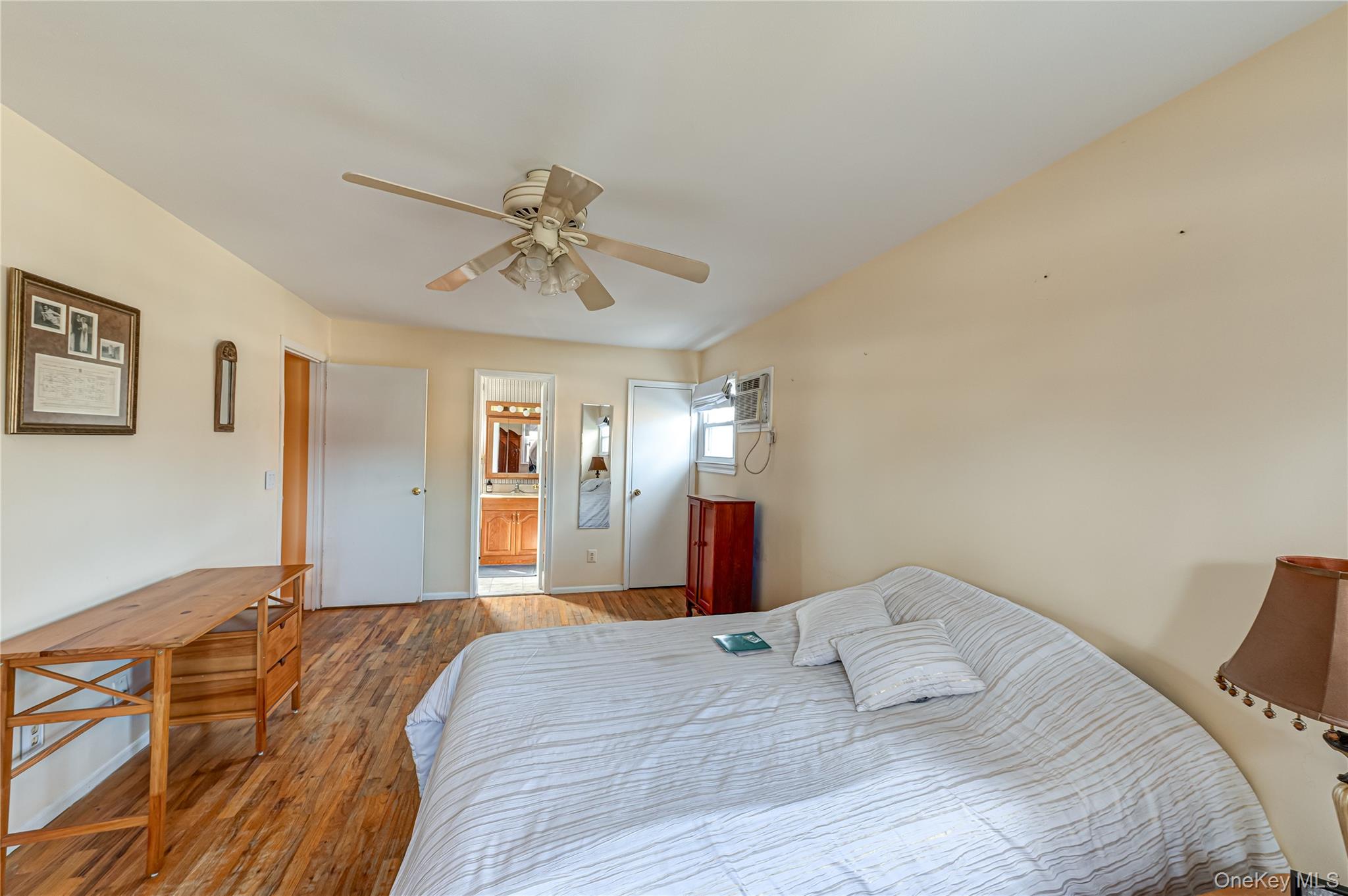 #11 photo, 6 Roman Court, সাফোক কাউন্টি Lake Grove , NY 11755