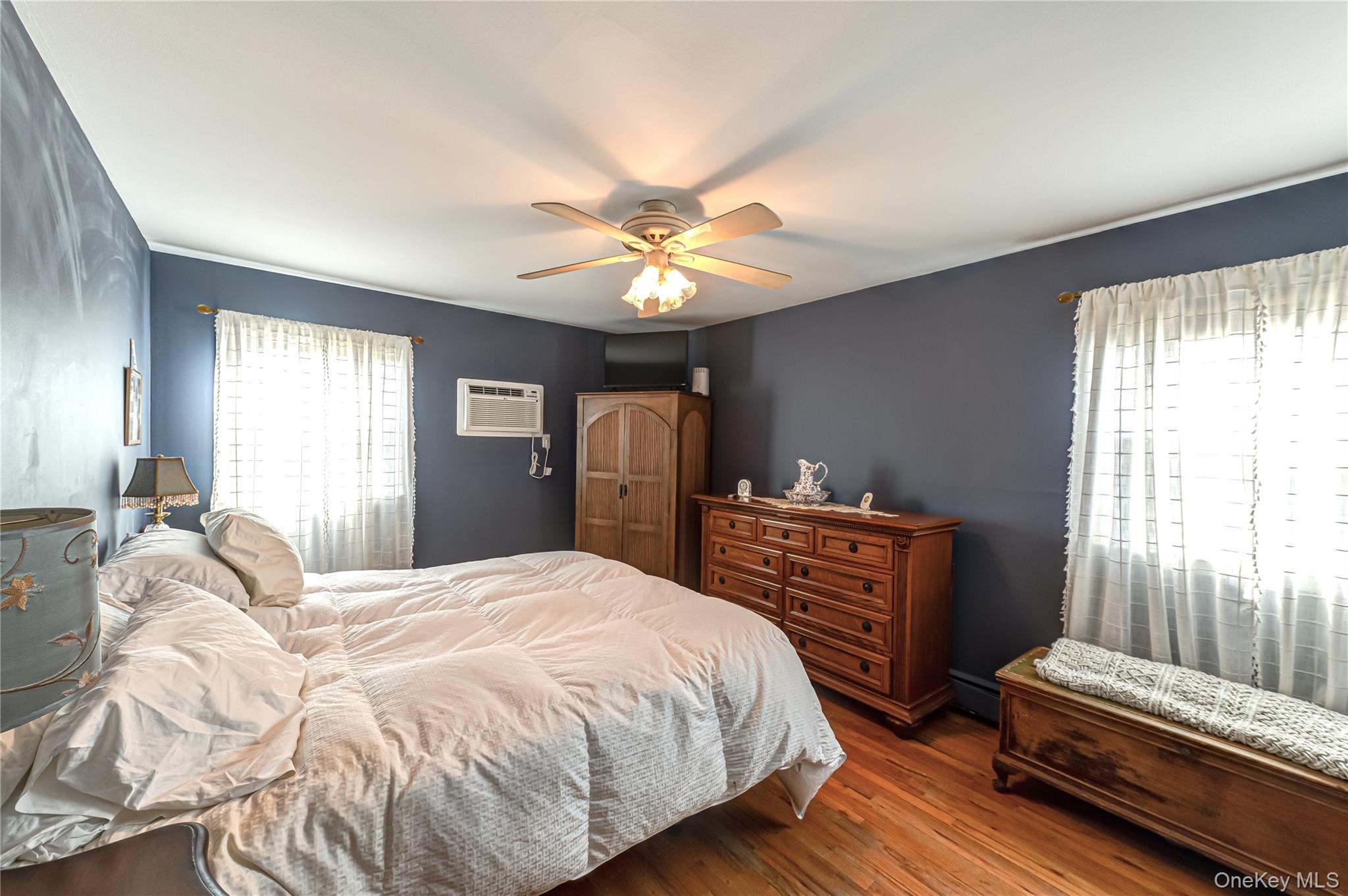 #13 photo, 6 Roman Court, সাফোক কাউন্টি Lake Grove , NY 11755