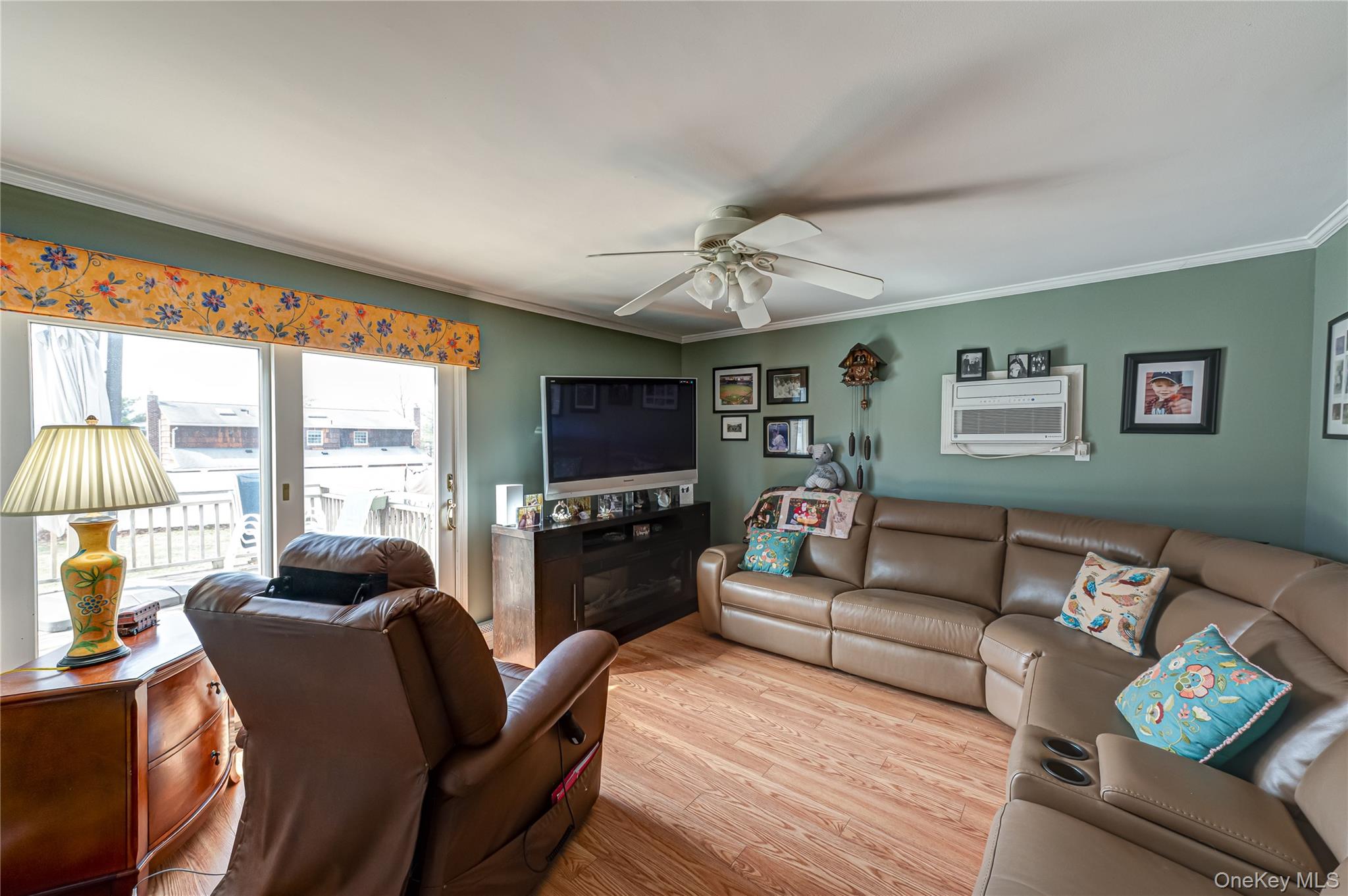 #7 photo, 6 Roman Court, সাফোক কাউন্টি Lake Grove , NY 11755