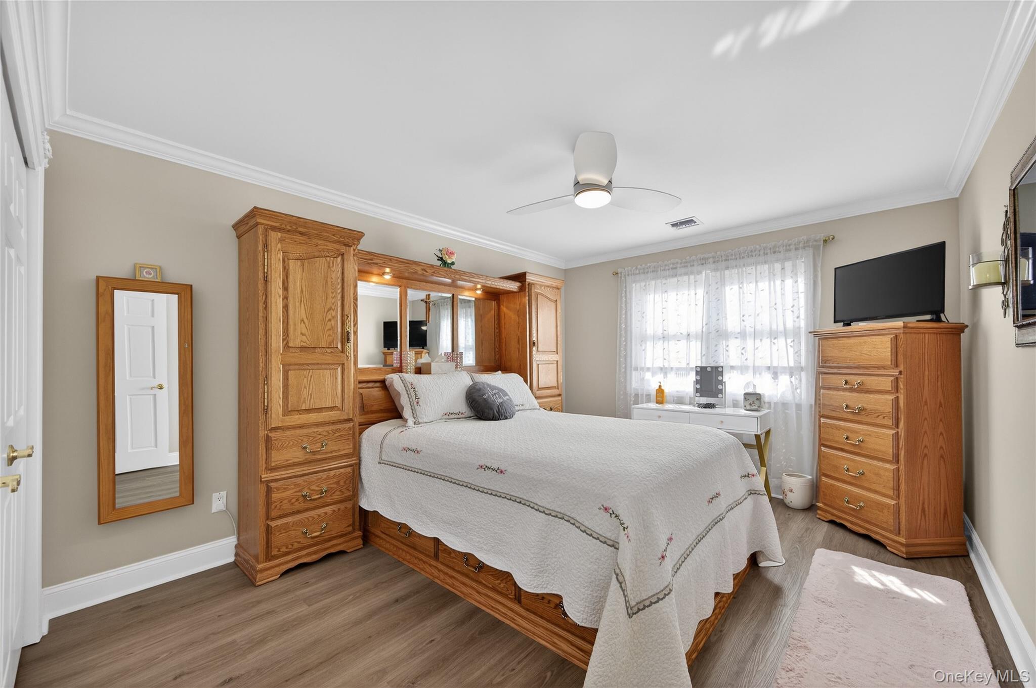 #14 photo, 1 Atlantic Avenue, নাসাউ কাউন্টি Farmingdale , NY 11735