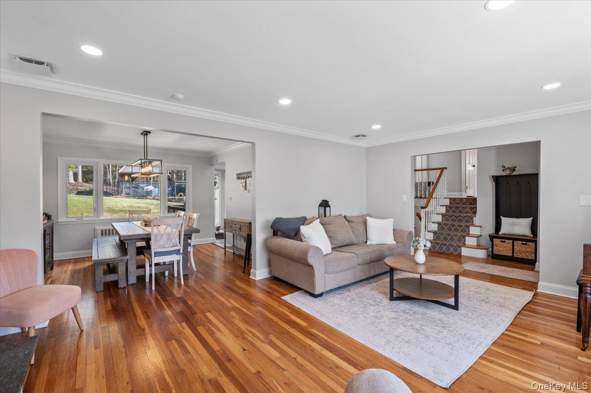 #16 photo, 16 Ingold Drive, সাফোক কাউন্টি Dix Hills , NY 11746