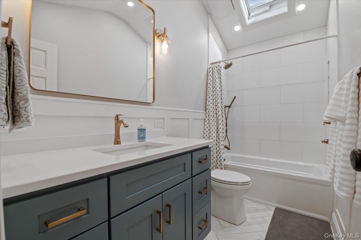 #20 photo, 16 Ingold Drive, সাফোক কাউন্টি Dix Hills , NY 11746