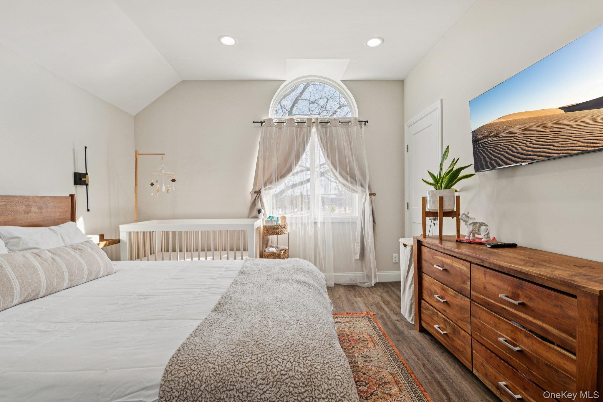 #20 photo, 72 Waverly Avenue, सफ़ोक काउंटी Patchogue , NY 11772