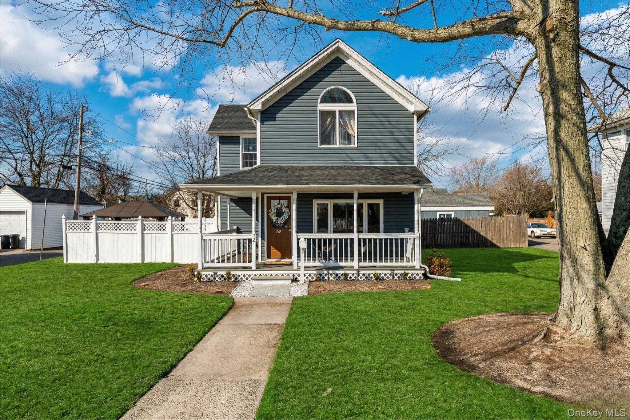 #3 photo, 72 Waverly Avenue, सफ़ोक काउंटी Patchogue , NY 11772