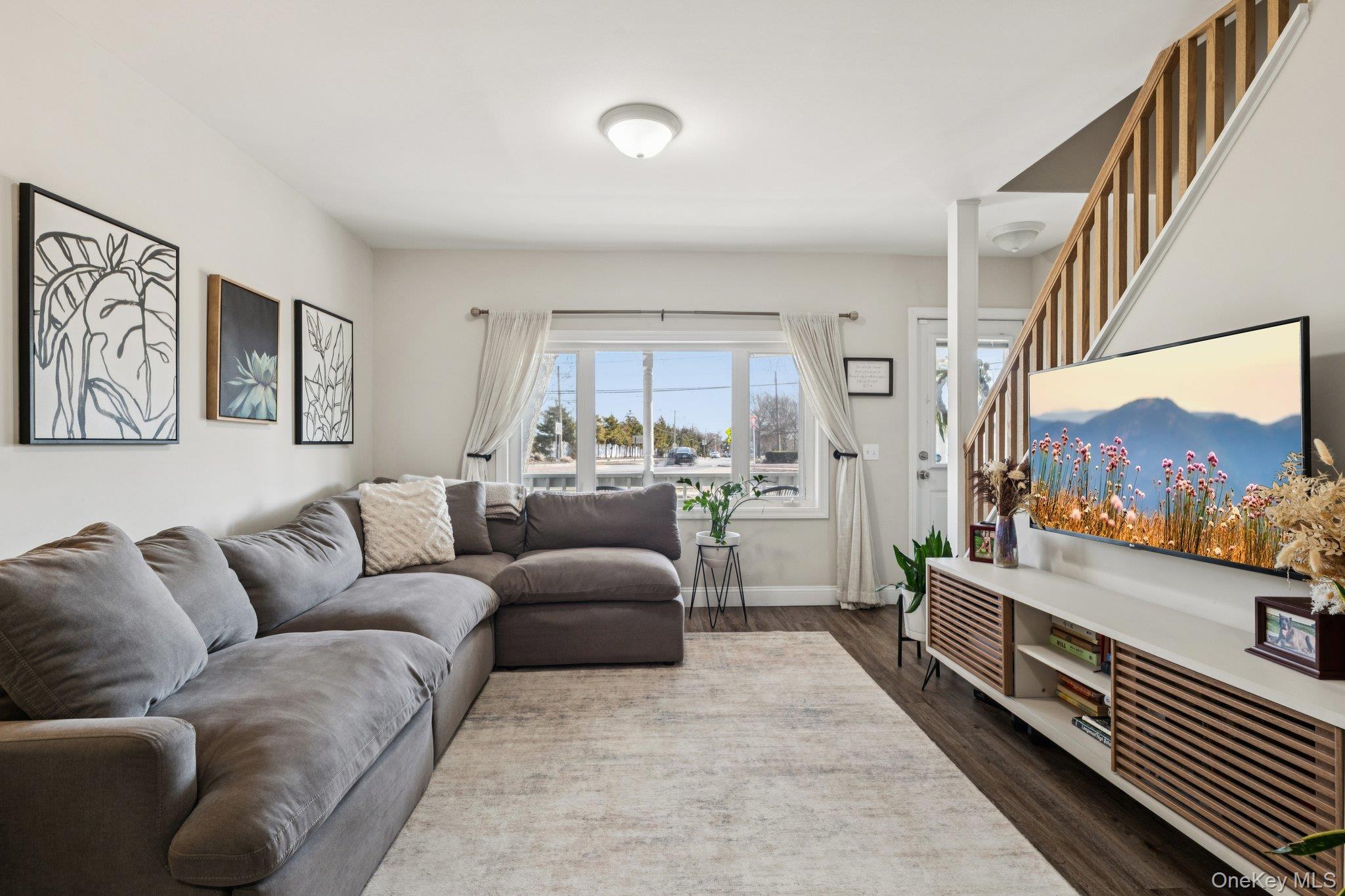 #6 photo, 72 Waverly Avenue, सफ़ोक काउंटी Patchogue , NY 11772